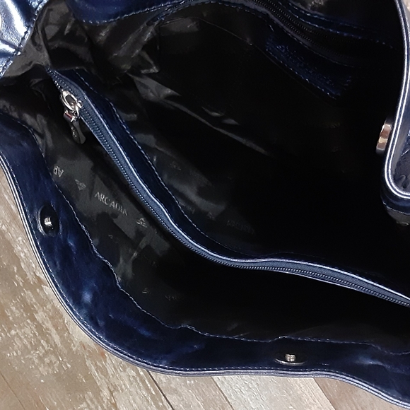 Purse - Picture 5 of 6